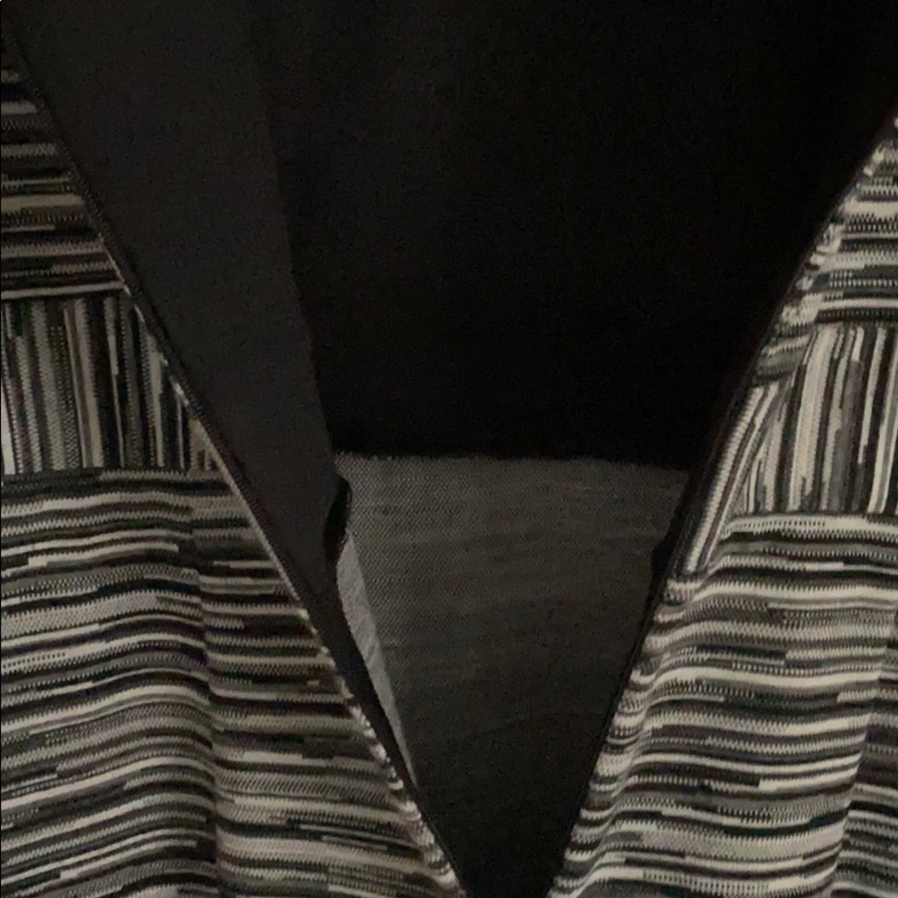 Loft Dress - Picture 10 of 11